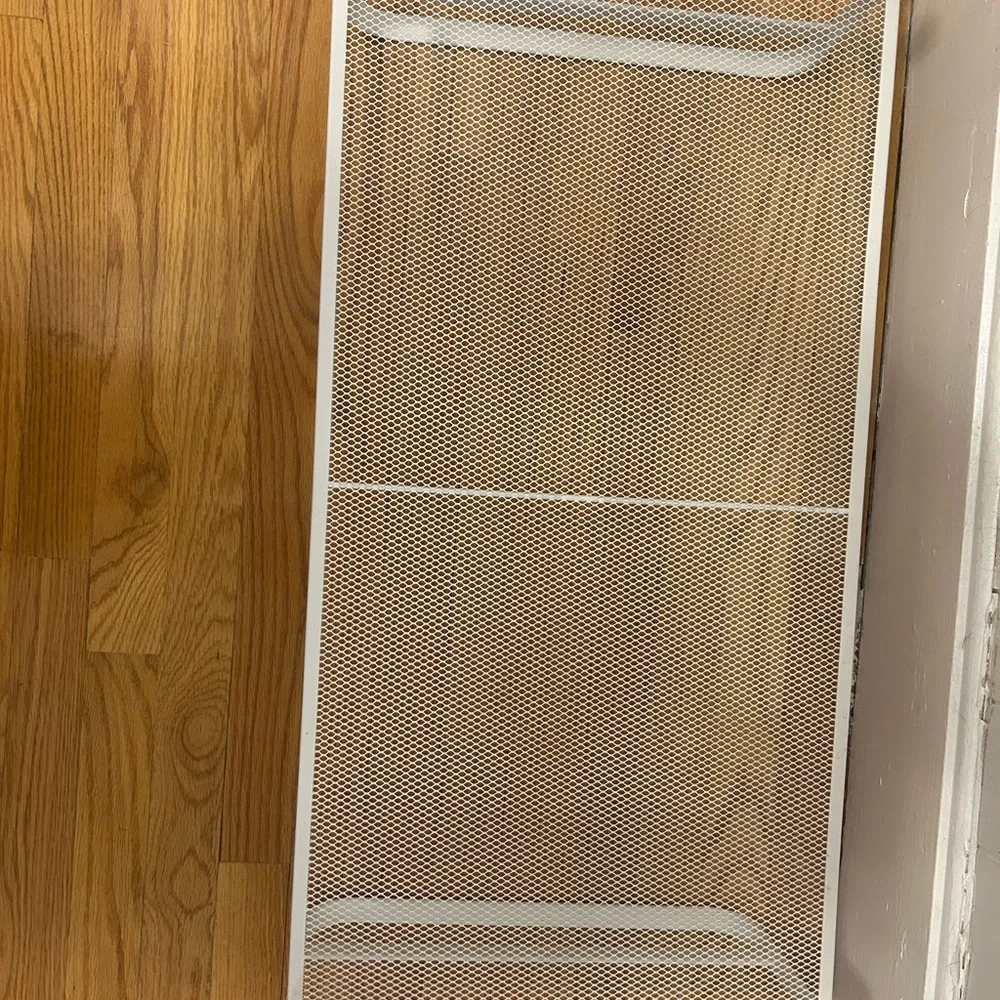 White rack